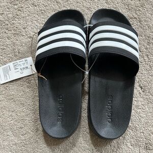 NWT Unisex Adidas Adilette Shower Sandals Mens 9/Womens 10